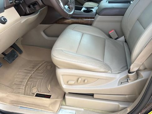Used 2016 Chevrolet Tahoe LT RWD image 18