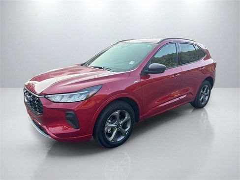 Used 2024 Ford Escape ST-Line image 3