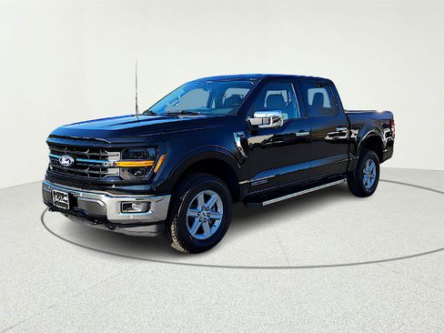 New 2025 Ford F150 XLT w/ Equipment Group 302A MID image 2