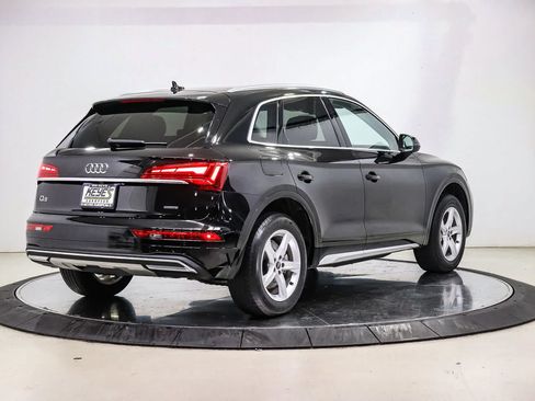 Used 2023 Audi Q5 2.0T Premium w/ Convenience Package AWD/4WD image 4