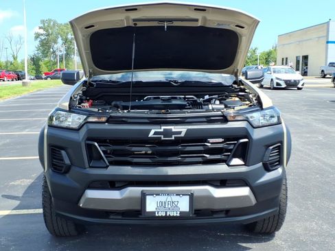 Used 2024 Chevrolet Colorado Trail Boss w/ Advanced Trailering Package AWD/4WD image 30
