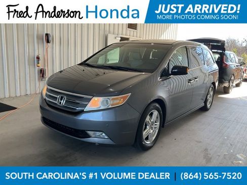 Used 2012 Honda Odyssey Touring image 1