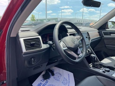 Used 2023 Volkswagen Atlas SEL AWD/4WD image 9