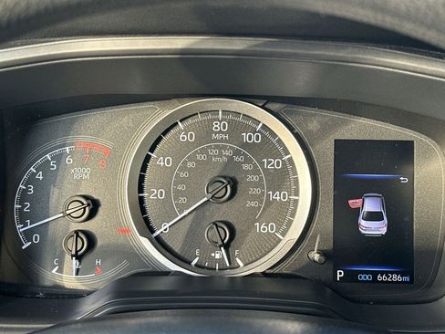 Used 2020 Toyota Corolla LE image 10