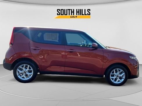 Certified 2021 Kia Soul S FWD image 6