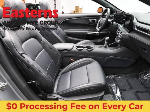 Used 2025 Ford Mustang Premium RWD image 22