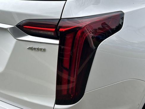 Certified 2023 Cadillac XT6 Premium Luxury w/ Technology Package image 8