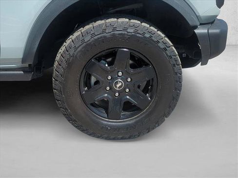 Used 2024 Ford Bronco Black Diamond image 24