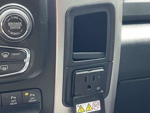 Used 2018 RAM 1500 Big Horn AWD/4WD image 15