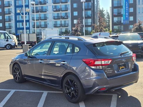 Used 2017 Subaru Impreza 2.0i Limited AWD/4WD image 3