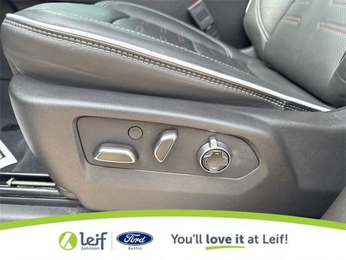 Used 2024 GMC Sierra 2500 AT4X image 18