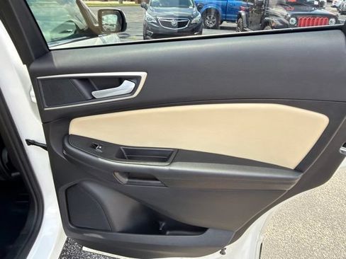 Used 2023 Ford Edge SEL w/ Convenience Package AWD/4WD image 34