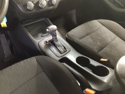 Used 2016 Kia Forte LX image 26