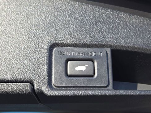 Certified 2025 Acura RDX SH-AWD image 17