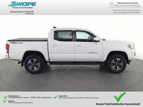 Used 2017 Toyota Tacoma TRD Sport w/ Tow Package RWD image 12