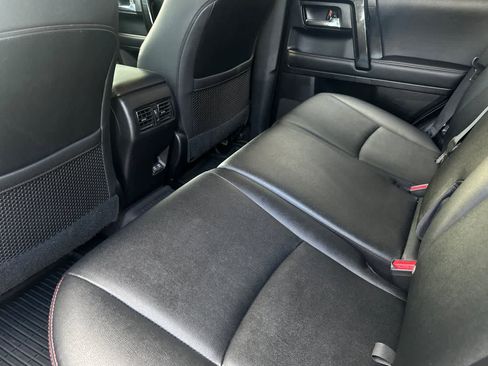 Used 2021 Toyota 4Runner Venture w/ Moonroof Package AWD/4WD image 4