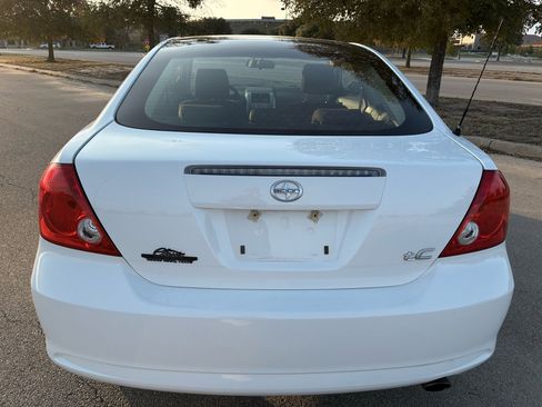 Used 2006 Scion tC Sport Coupe image 6