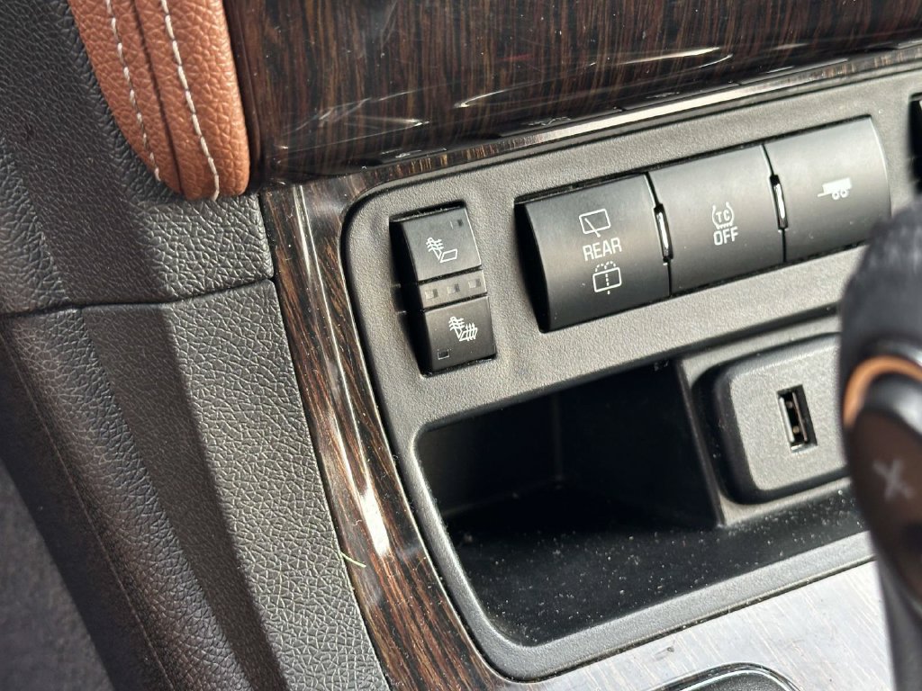 Used 2015 Chevrolet Traverse LT AWD/4WD image 28