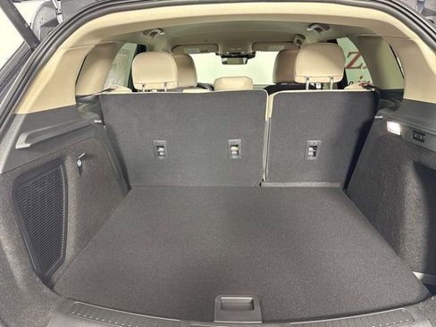 New 2026 Lincoln Corsair Premiere image 25