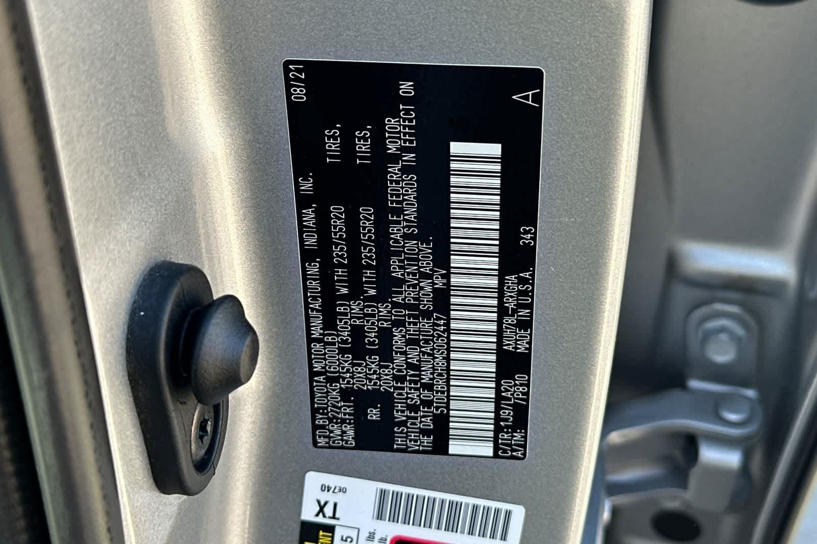 Used 2021 Toyota Highlander Platinum AWD/4WD image 29
