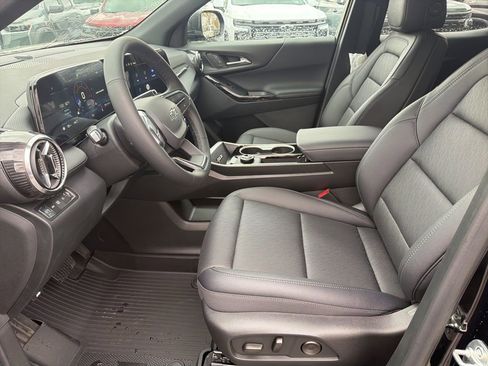 New 2026 Chevrolet Equinox LT w/ Convenience Package II image 9