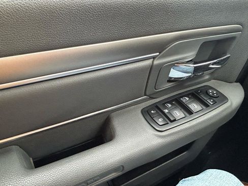 Used 2013 RAM 1500 Classic SLT w/ Big Horn Equipment Group AWD/4WD image 26
