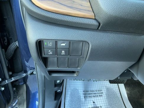 Used 2017 Honda CR-V Touring image 24