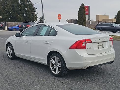 Used 2015 Volvo S60 T5 Premier image 14