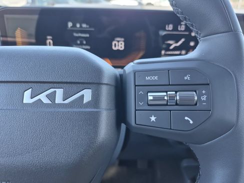 New 2027 Kia Seltos X-Line S w/ X-Line S Premium Package AWD/4WD image 19