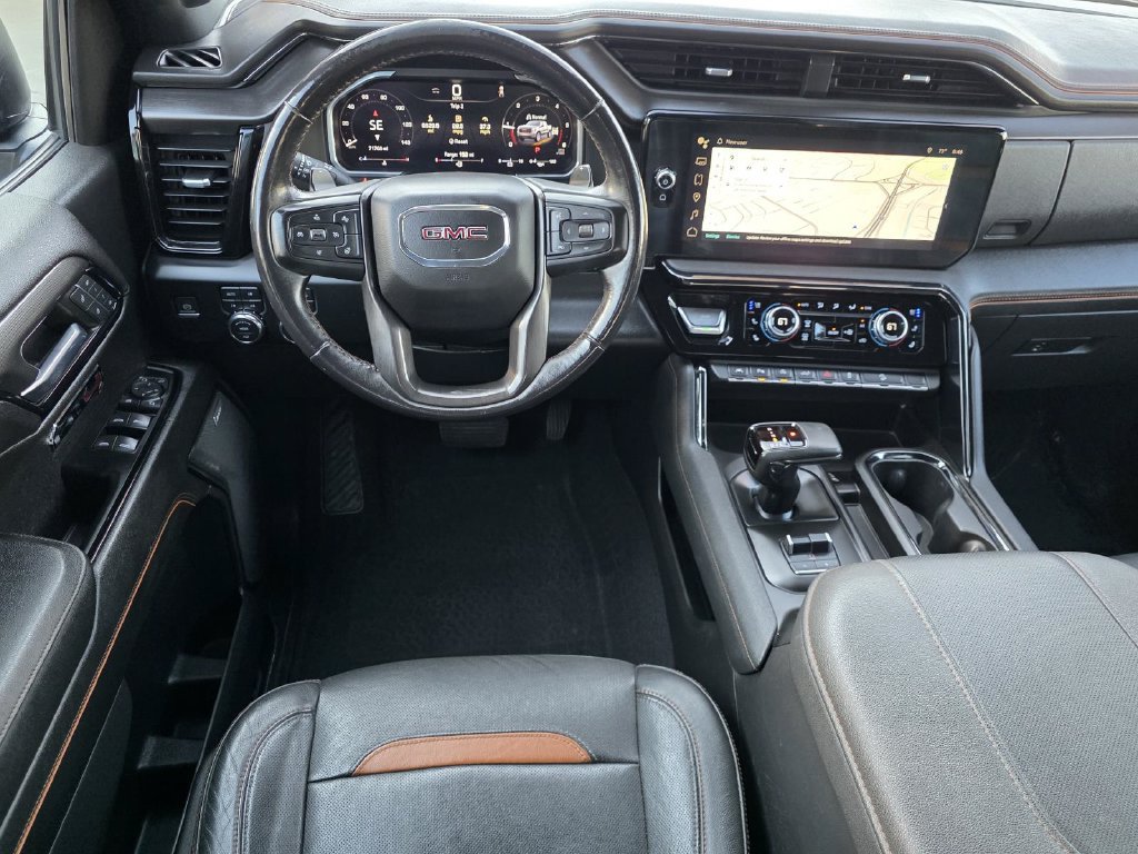 Used 2023 GMC Sierra 1500 AT4 w/ AT4 Preferred Package AWD/4WD image 12