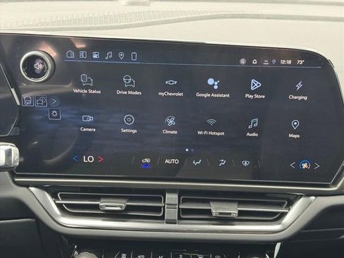 New 2026 Chevrolet Equinox EV LT image 12