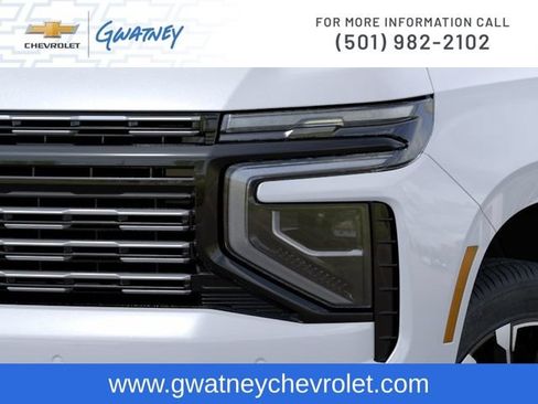 New 2026 Chevrolet Suburban High Country AWD/4WD image 10