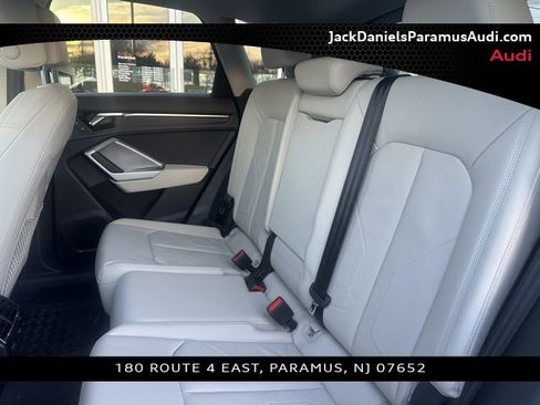 Used 2023 Audi Q3 2.0T Premium w/ Convenience Package image 13