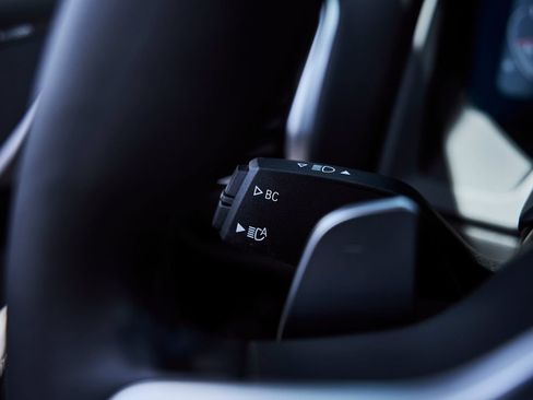 Used 2022 BMW 840i Convertible RWD image 47