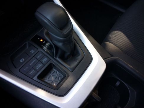 Used 2024 Toyota RAV4 LE image 24