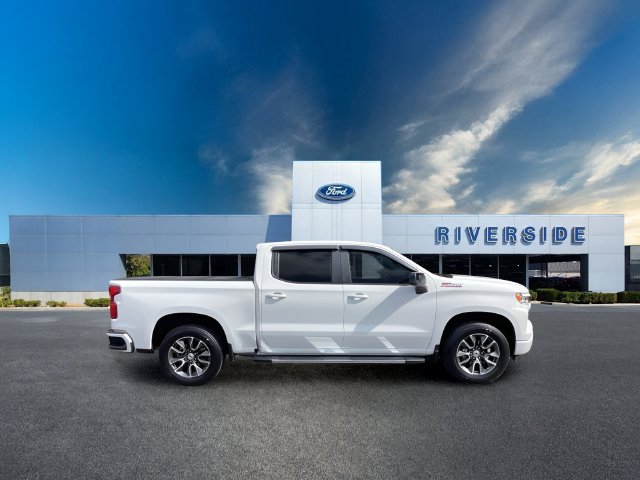 Used 2023 Chevrolet Silverado 1500 RST AWD/4WD image 7