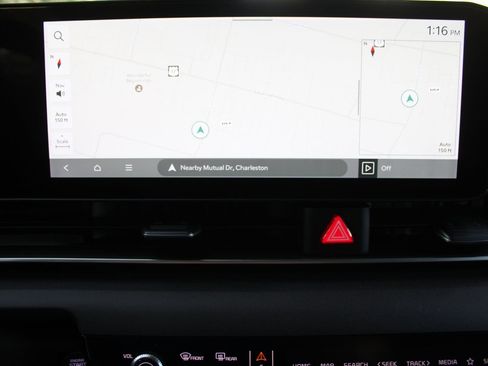 New 2026 Kia Carnival EX image 52