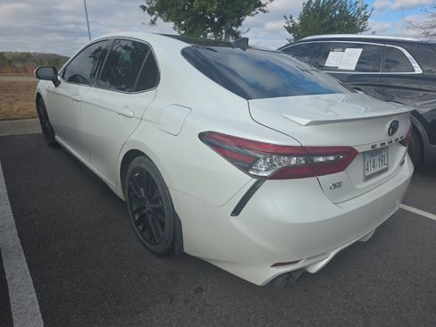 Used 2021 Toyota Camry XSE image 6