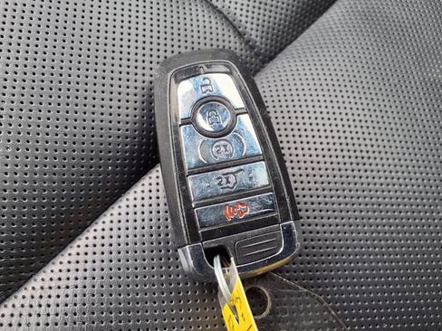 Certified 2022 Lincoln Navigator Reserve AWD/4WD image 24