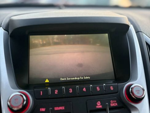 Used 2015 GMC Terrain SLE image 15