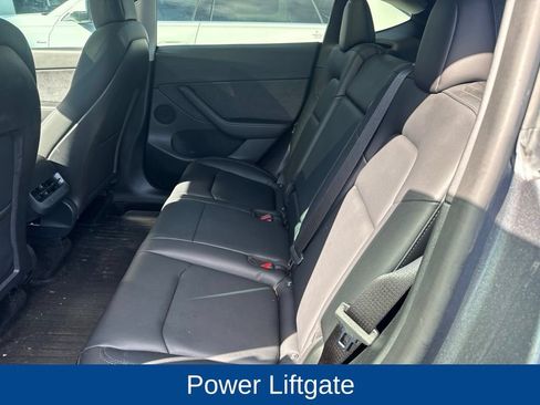 Used 2022 Tesla Model Y Performance AWD/4WD image 10
