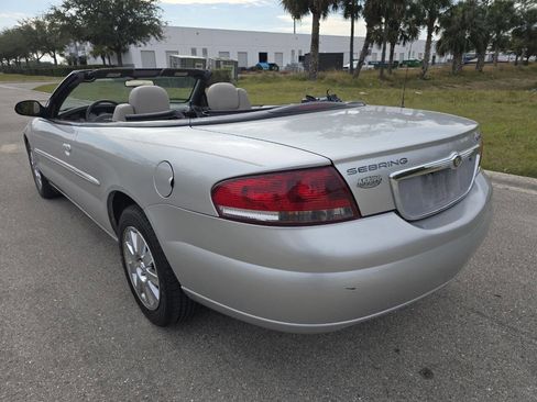 Used 2006 Chrysler Sebring Limited w/ Spring Special Group image 4