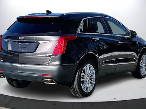 Used 2017 Cadillac XT5 Premium Luxury w/ Driver Assist Package image 9