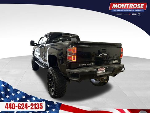 Used 2015 Chevrolet Silverado 2500 High Country w/ High Country Premium Package image 4