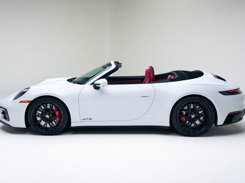 Used 2022 Porsche 911 Carrera 4 GTS image 13