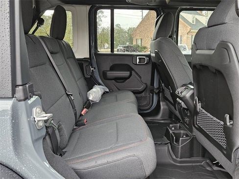 New 2026 Jeep Wrangler Unlimited Rubicon image 14
