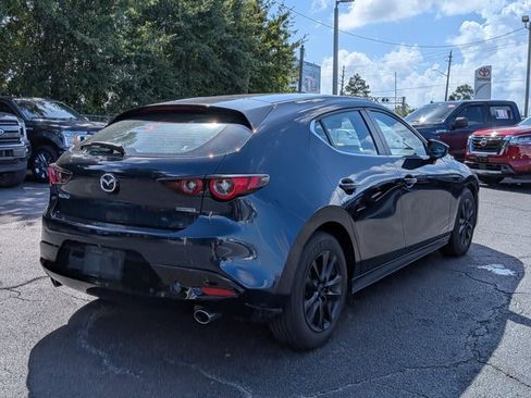 Used 2022 MAZDA MAZDA3 s FWD image 6
