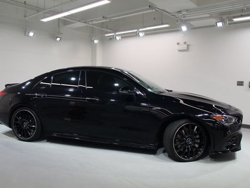 Certified 2023 Mercedes-Benz CLA 35 AMG 4MATIC image 13