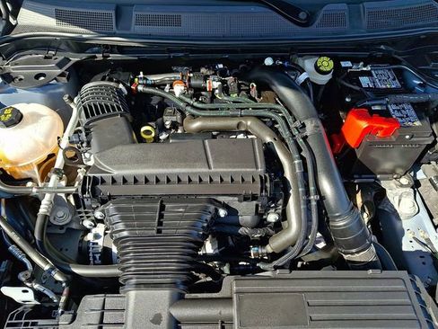 Used 2025 Lincoln Corsair Premiere w/ Equipment Group 101A image 27