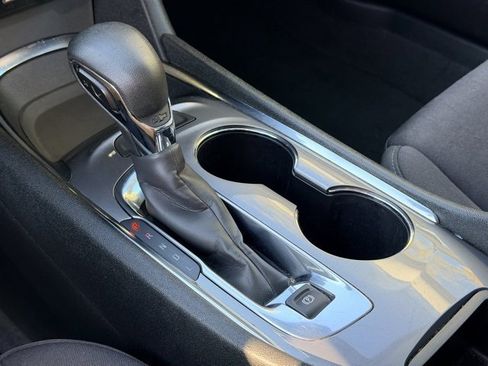 Used 2023 Chevrolet Malibu LT image 17